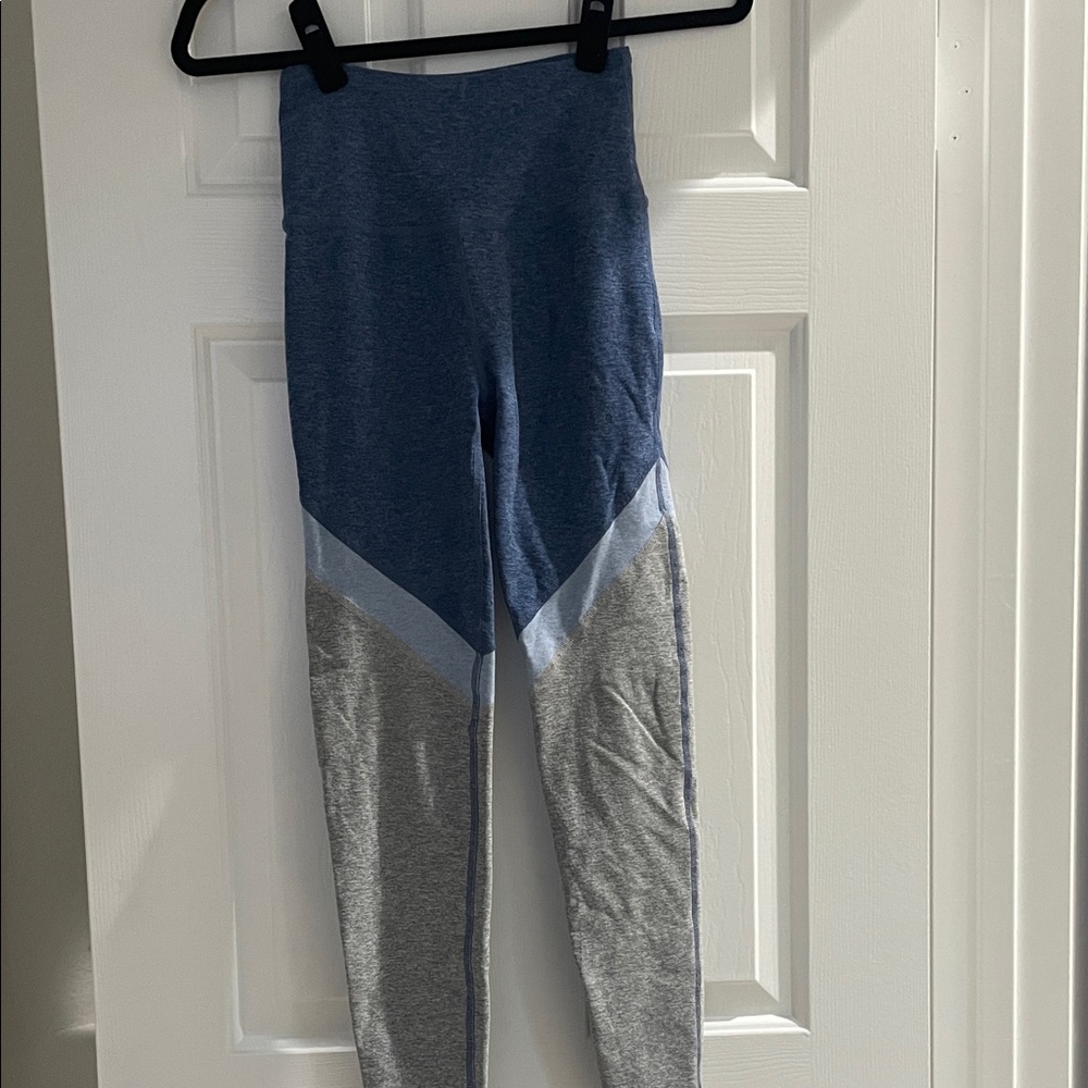 Beyond Yoga Blue and Gray Leggings